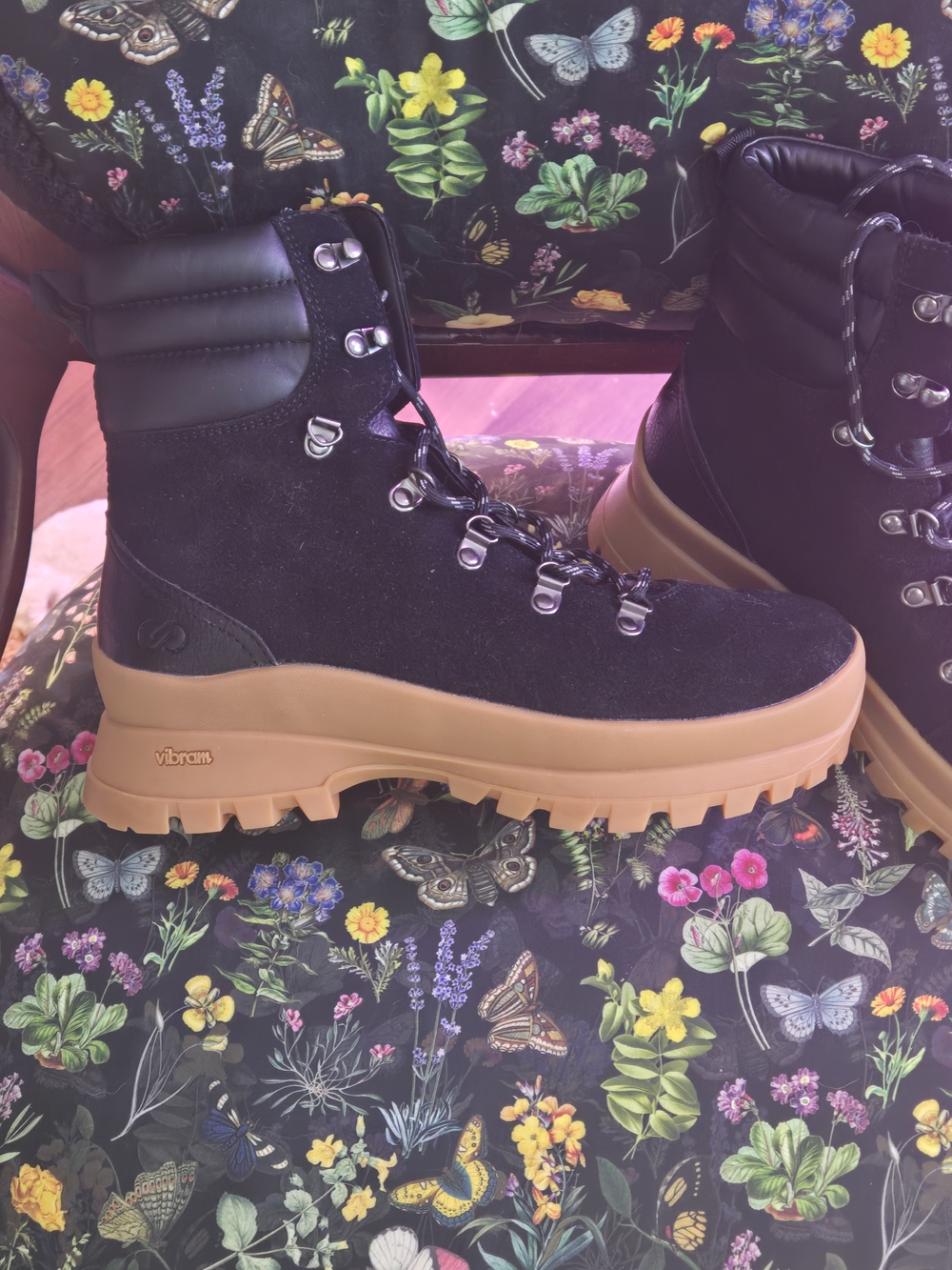Black Vibram Suede Leather Women's Hiking Boots with Gum Sole 10